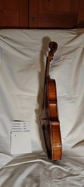 Strumenti musicali: Schöne 3/4 Geige aus einer Instrumentensammlung. – Usato da Münchenstein venduto da s3bas7ian 1