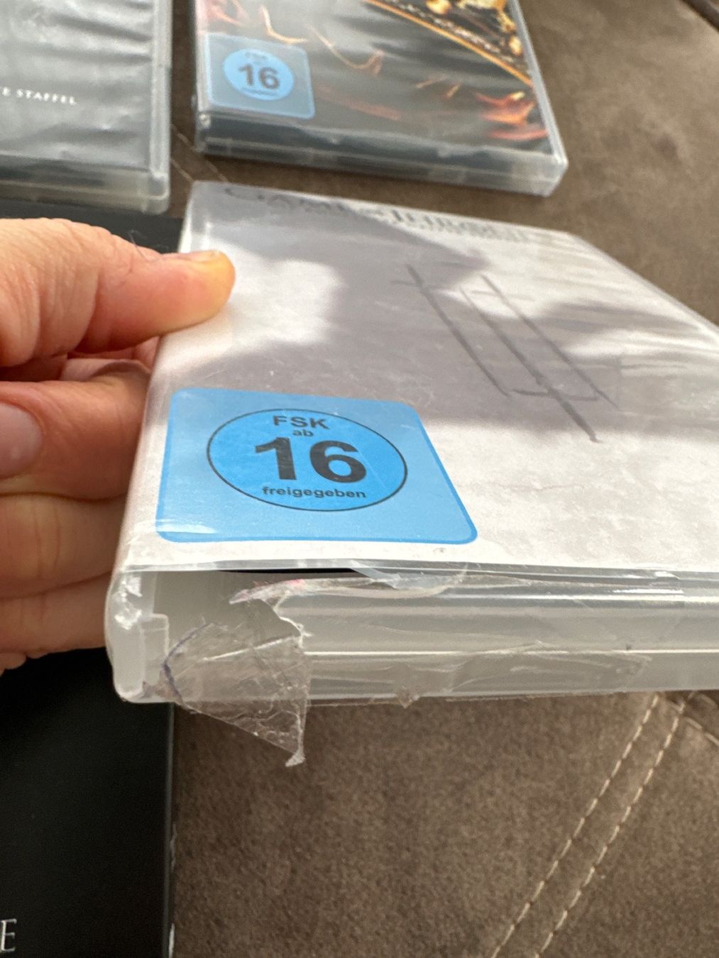 Alle DVDs: Game of Thrones 1-4 – Gebraucht aus Gelterkinden von ale_yrh7 1