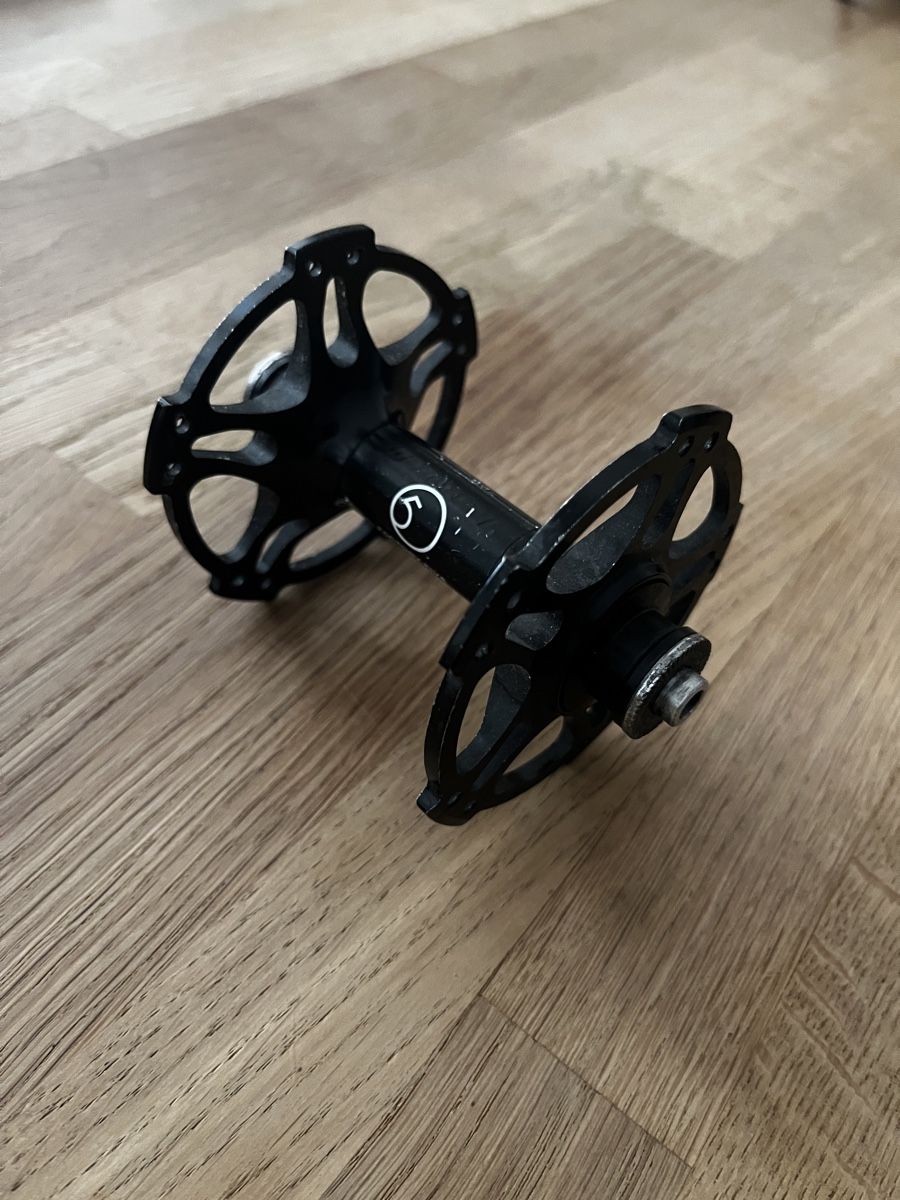 Pezzi di ricambio: Factory 5 Pista Front Hub – Usato da Zürich venduto da SeeJayS