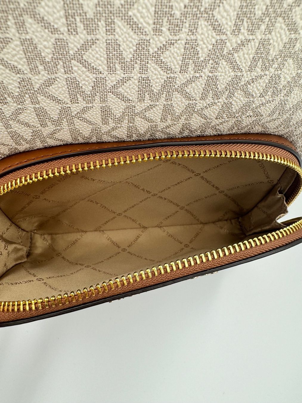 Michael Kors Zaini: Michael Kors Rucksack vanilla – Nuovo e nell'imballaggio originale da Wiedlisbach venduto da Sistershop 3