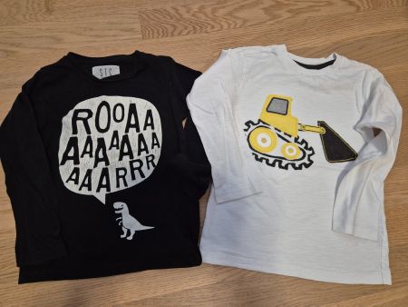 2 Langarmshirts, Grösse 104/119 Next Staccato!