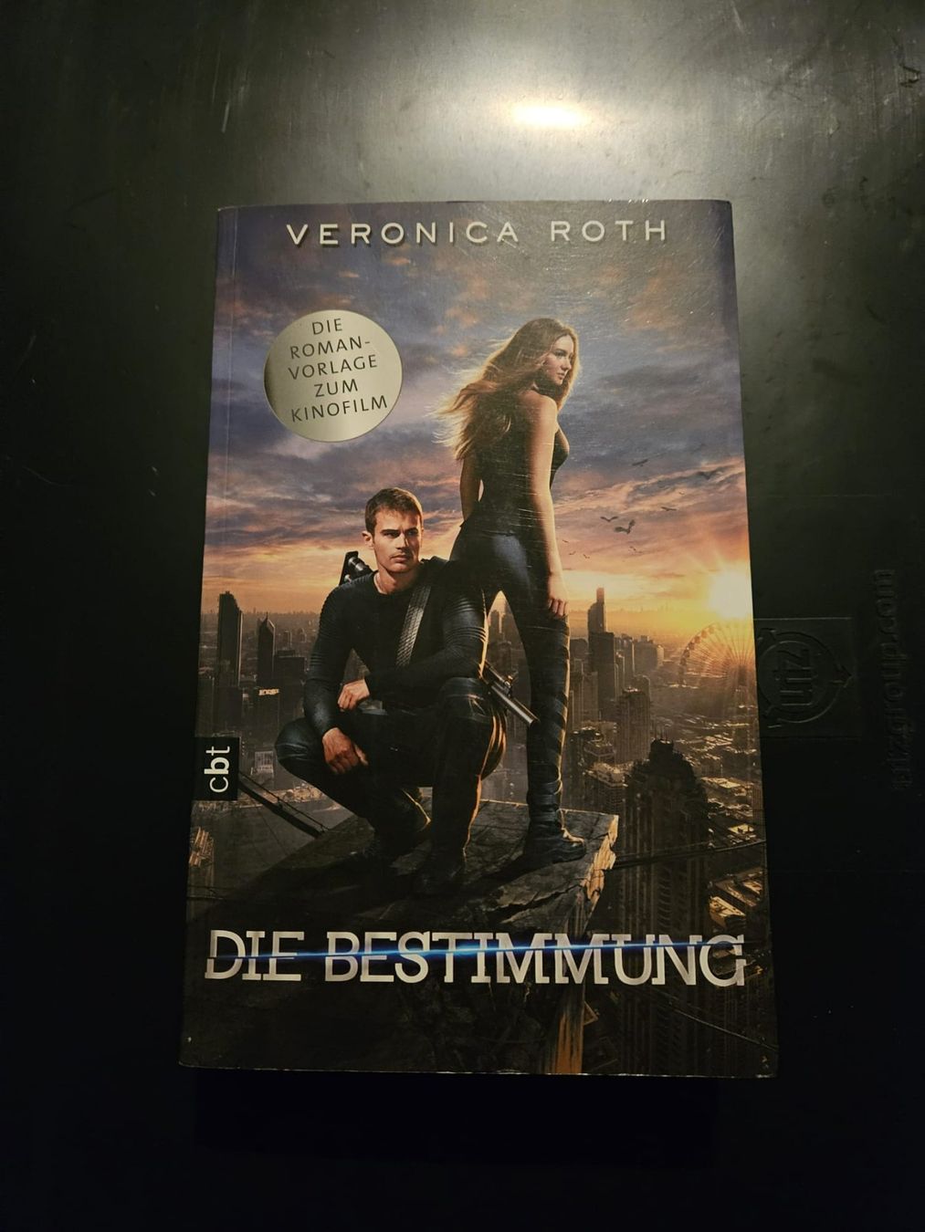 Bücher: Die Bestimmung - Divergent (Veronica Roth) – Gebraucht aus Birrhard von pas_5sl2