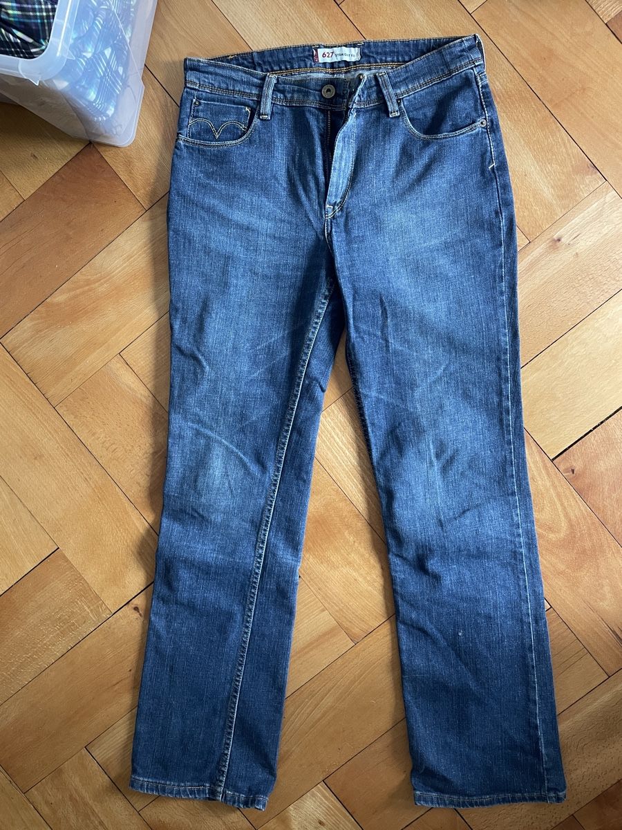 Levi's Jeans: Levi‘s straight fit – Usato da Zürich venduto da sul_7y7y 2