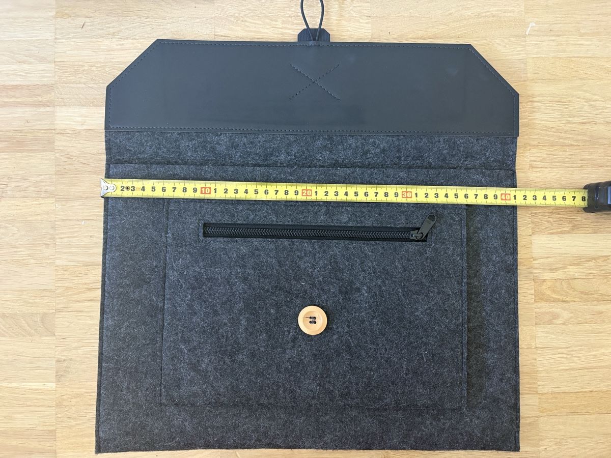 Borse: Felt Laptop Sleeve Dark Grey 41cm x 28cm – Nuovo (secondo la descrizione) da Nyon venduto da Iamher 1