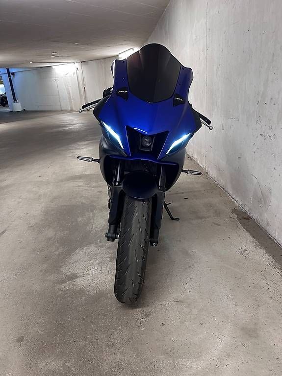 Strada: Yamaha r7 35kw – Usato da Zürich venduto da nick-d 2