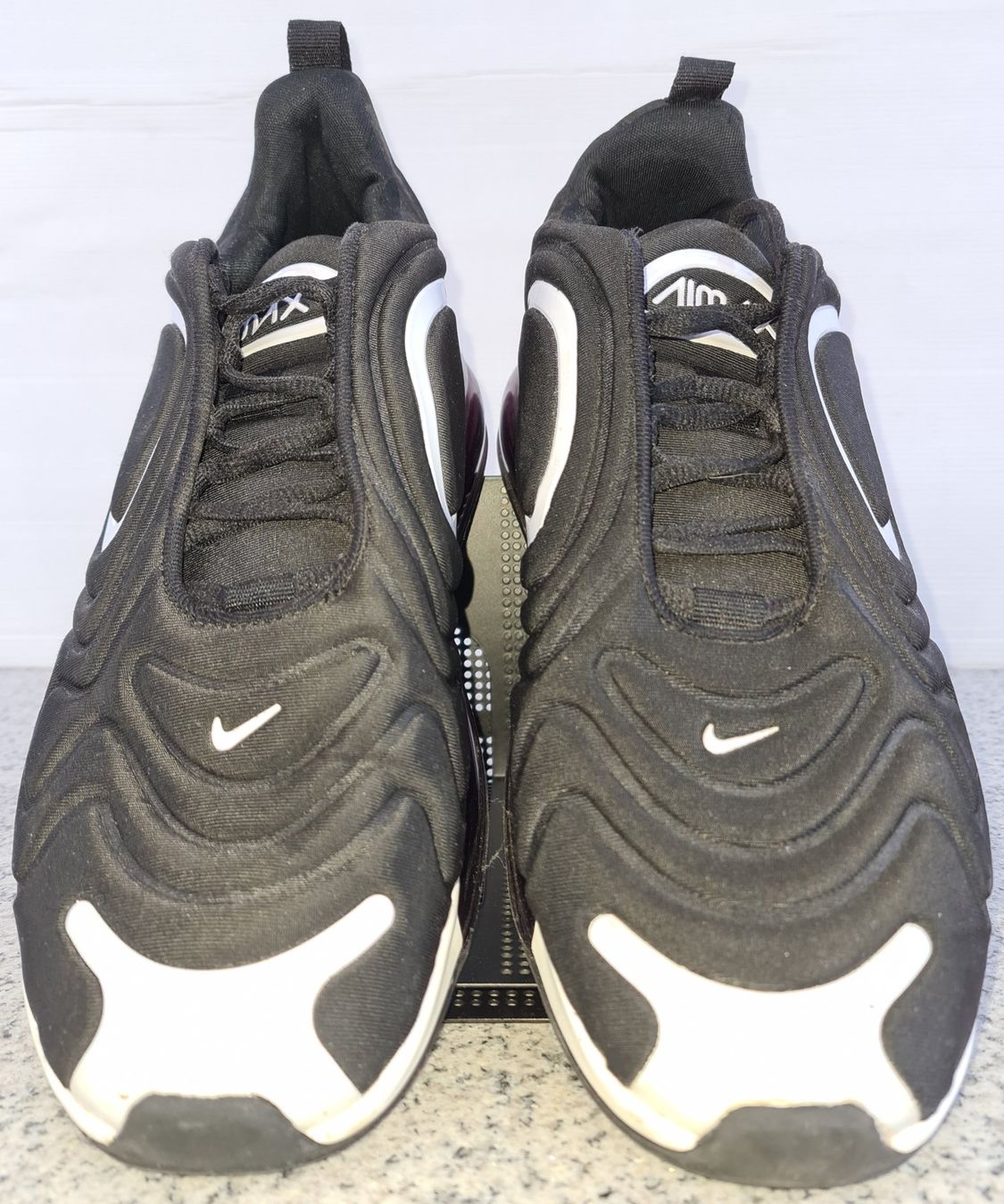 Nike Scarpe da uomo: NIKE Schuhe EUR-Gr. 43 – Usato da Münchenstein venduto da vitalfit 1