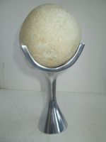 Geode-Steinkugel, 11cm Durchmesser, 24cm hoch,