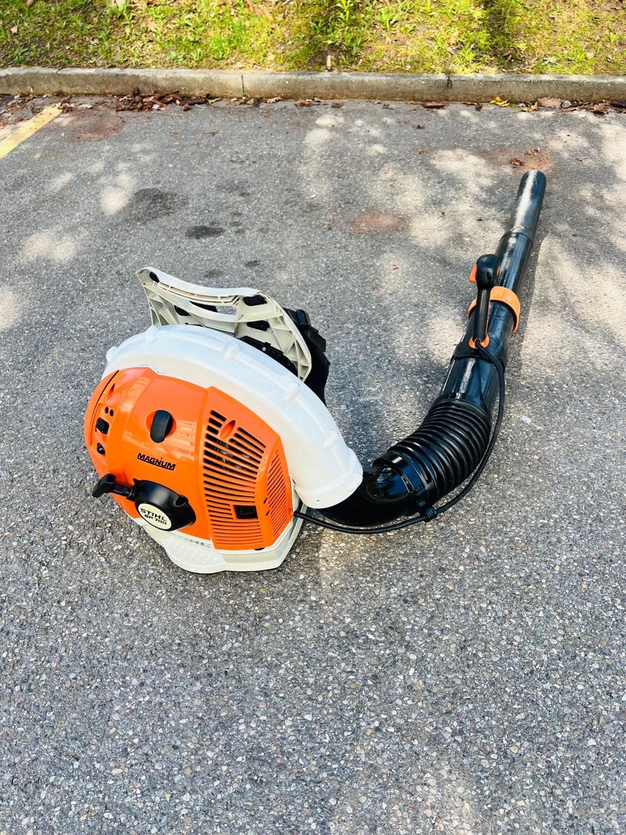 Stihl Laubbläser & Laubsauger: Laubbläser Stihl Br 700 – Gebraucht aus Urdorf von mas_5wfz 1