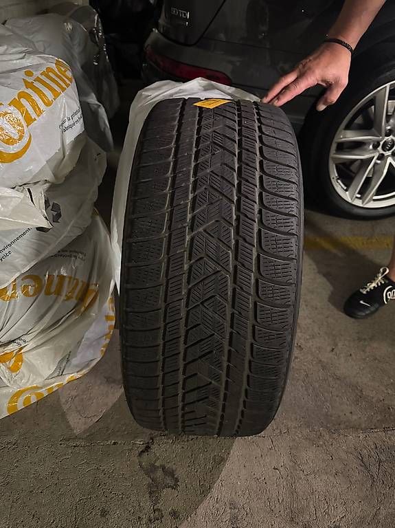 Pirelli Pneus & Kompletträder: Pirelli Scorpion Winterreifen 4x – Gebraucht aus Urtenen-Schönbühl von Troooop