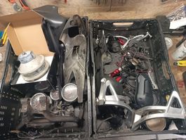 diverses pièces / Suzuki Bandit 1200 et Triumph Speed triple