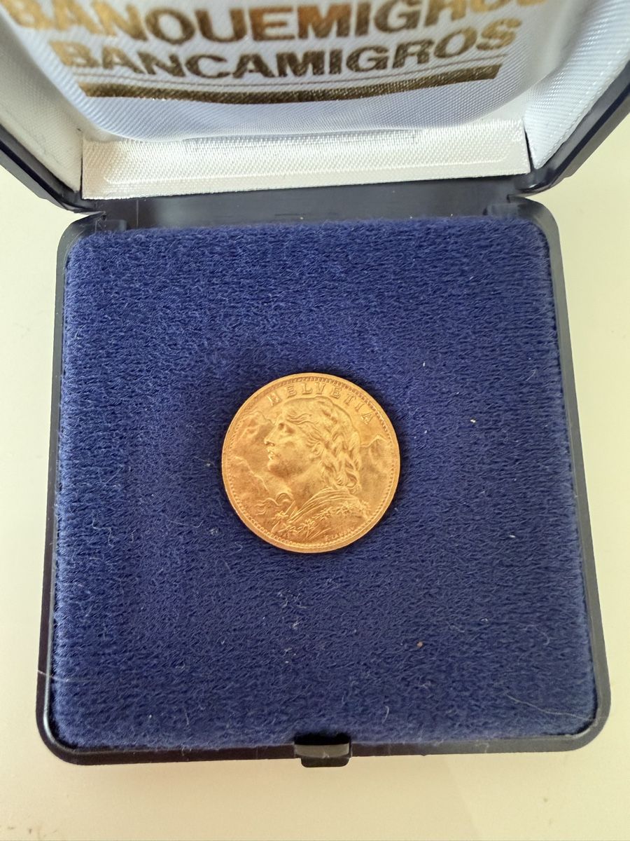 Tutti le monete: Gold Vreneli 20 Franken 1947 – Nuovo (secondo la descrizione) da Mellingen venduto da arf_5656 2