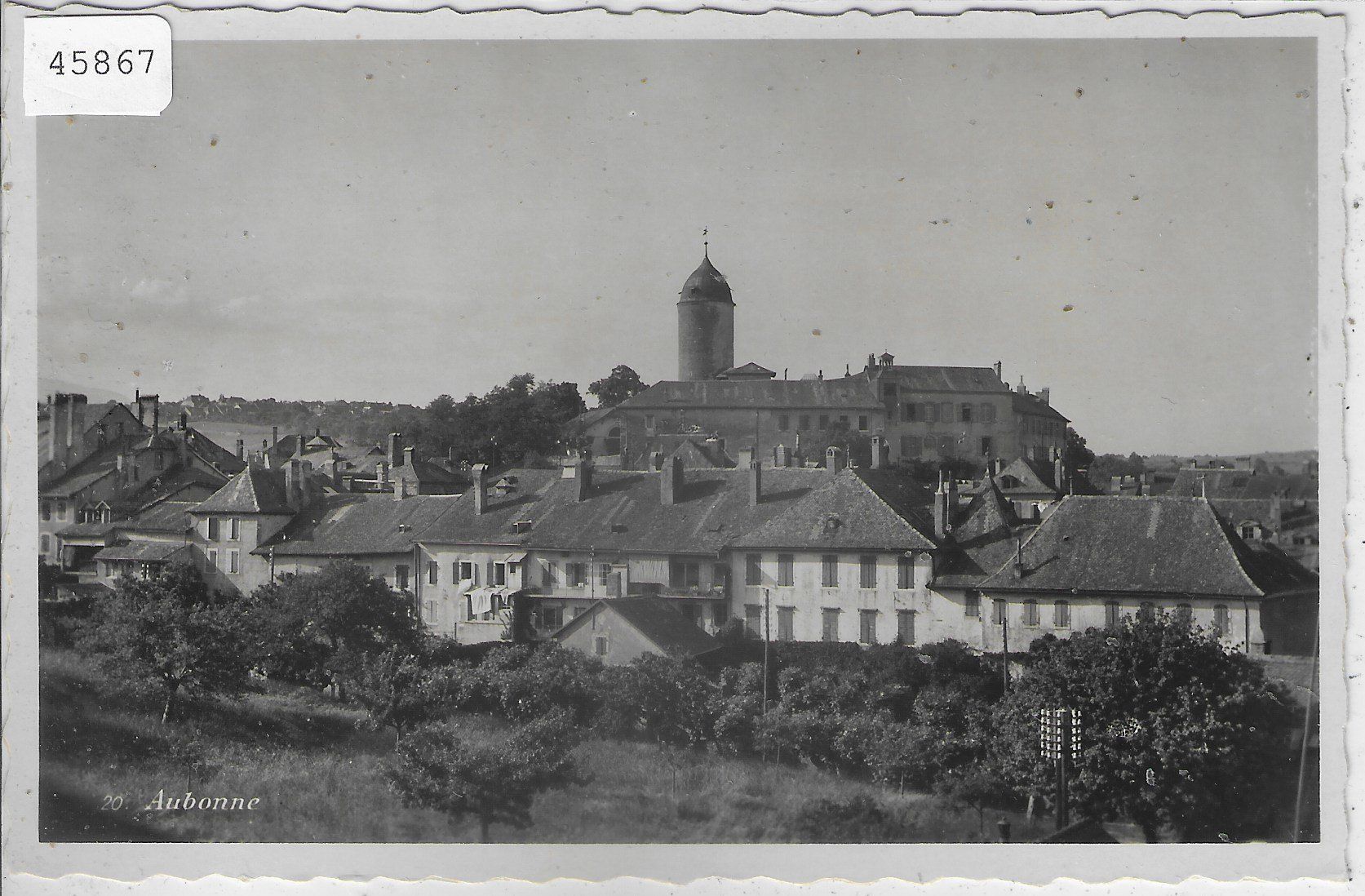 Cartoline postali: Aubonne - Vue generale – Usato da Ettingen venduto da Kartenplanet
