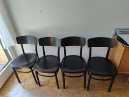 4 Stk. schwarze Holzstühle, IKEA IDOLF