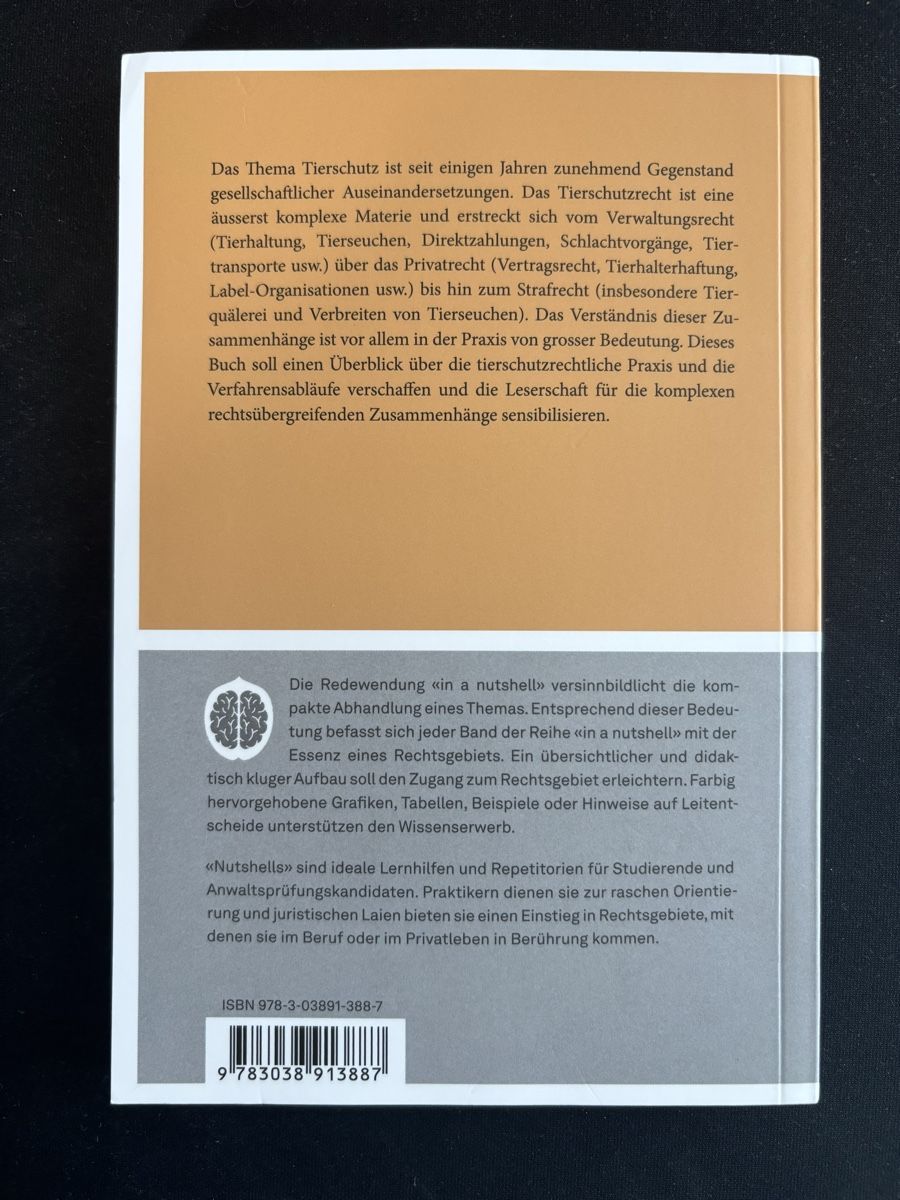 Libri: tierschutzrecht in a nutshell – Usato da Langnau am Albis venduto da CollectingCoRe 1