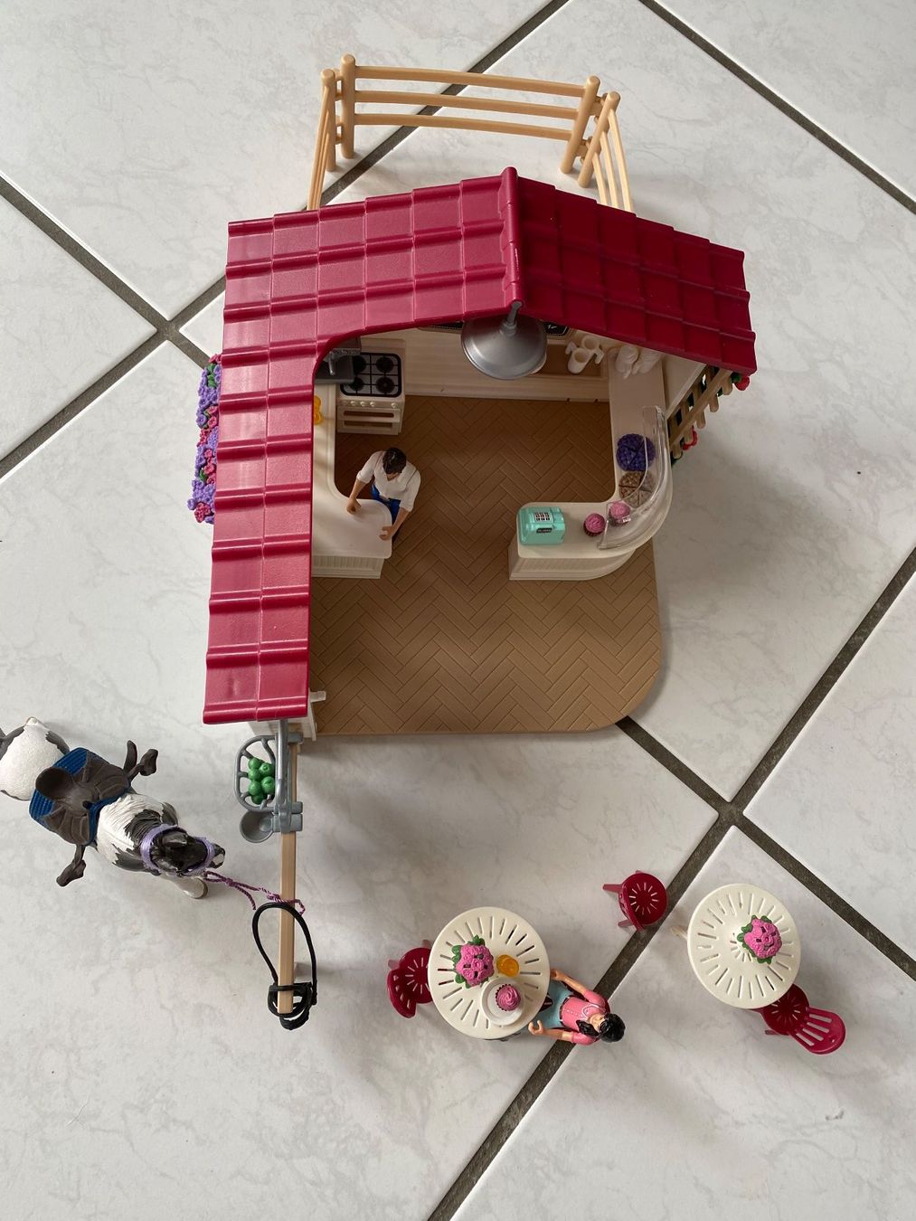 Schleich Jouets: Schleich - Pferde-Kaffee – D'occasion à Steffisburg par Naedu6 2