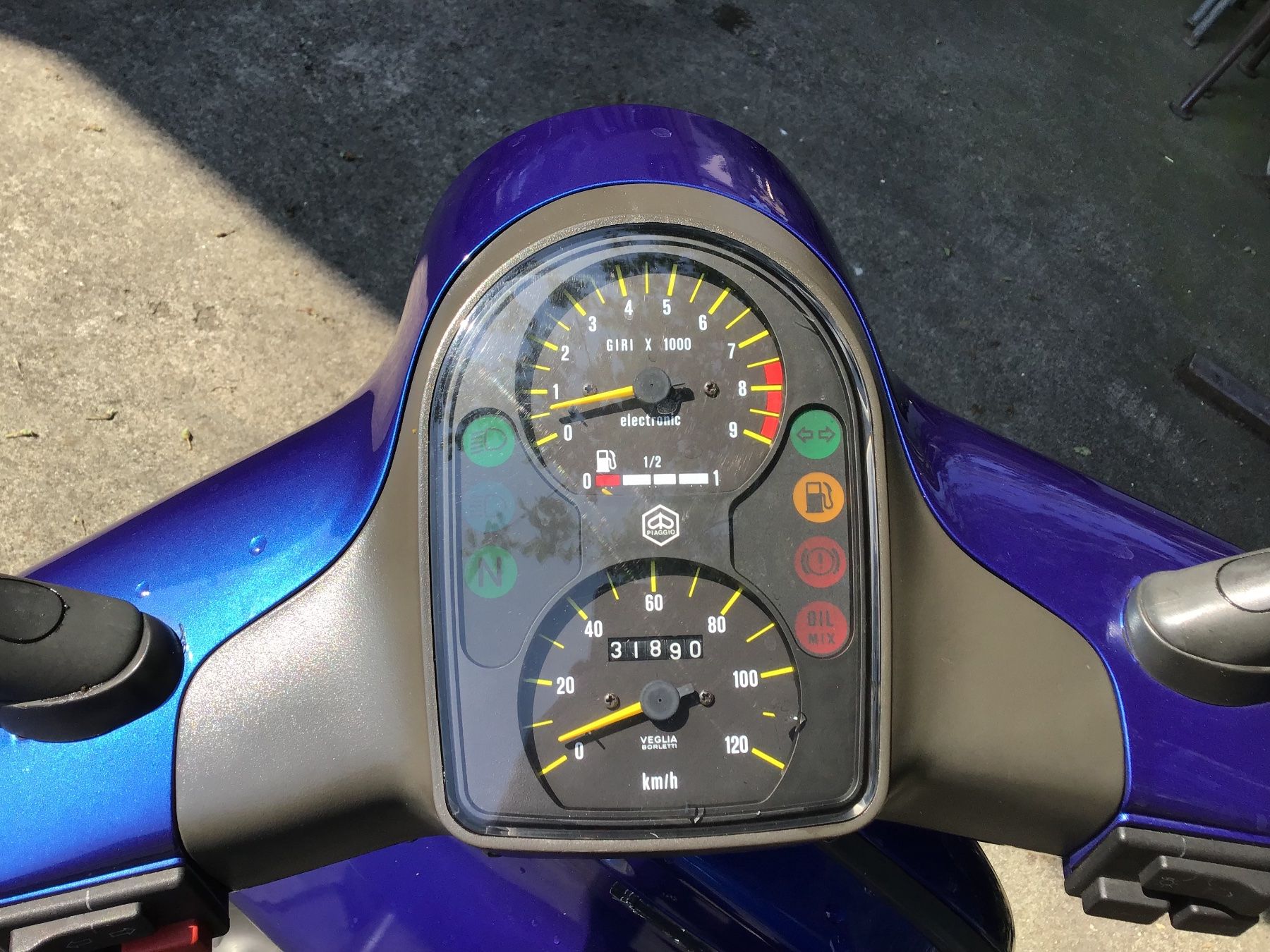 Vespa Scooter: Piaggio Vespa 125 – Usato da Baar venduto da mau010 6