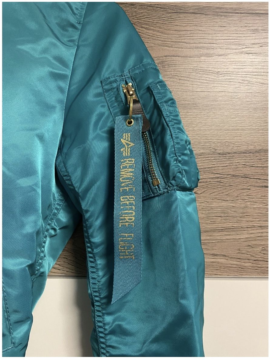 Alpha Industries Giacche: Damen Bomberjacke – Nuovo (secondo la descrizione) da Visp venduto da mad_c8q6 5
