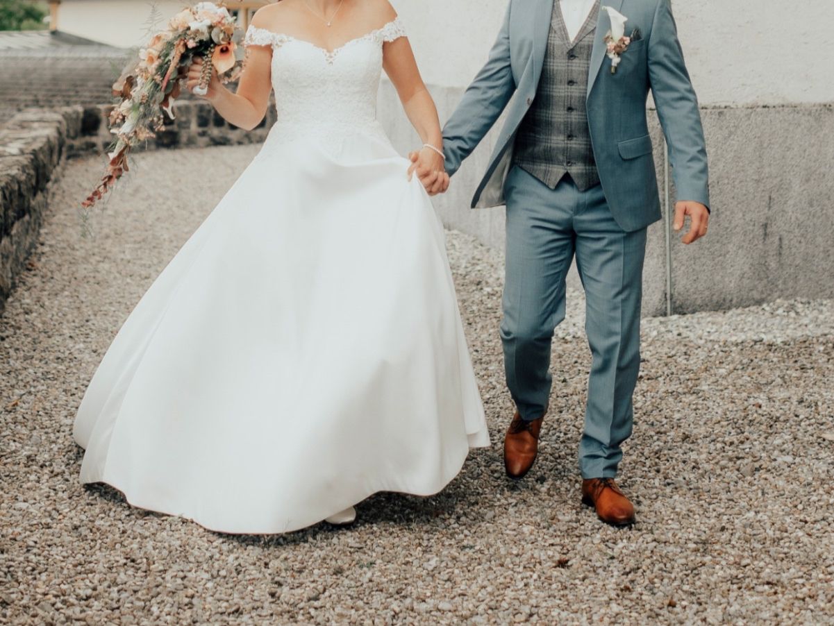 Robes: Brautkleid – D'occasion à Appenzell par Flickflauder3