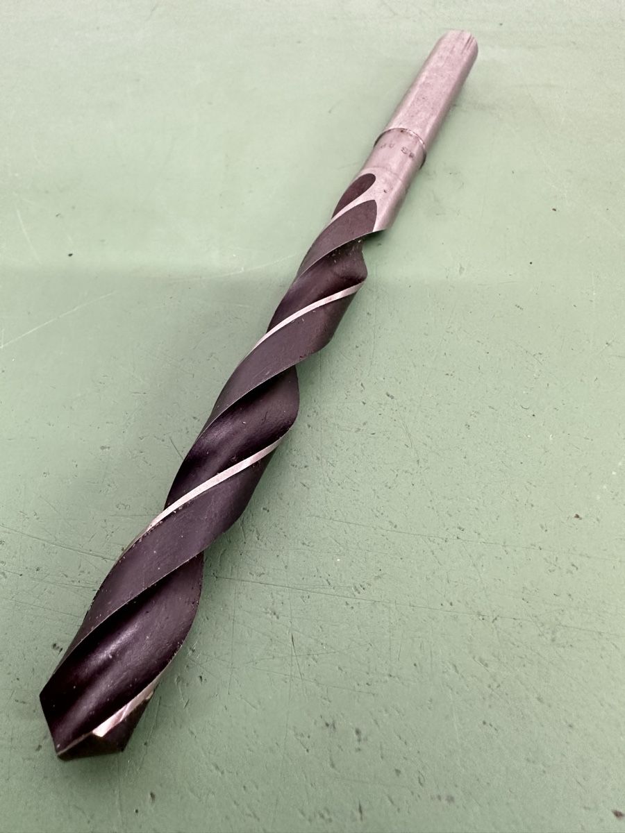 Tutti gli attrezzi: Bohrer, drill bit, Ø 13.30 mm – Usato da Aarberg venduto da SNMachines
