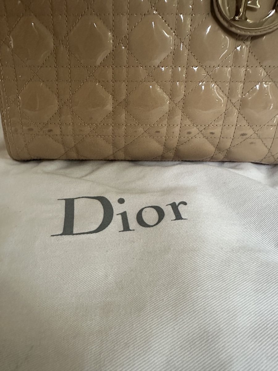 Dior Sacs femmes: Christian Dior Lady Dior Medium – D'occasion à Zürich par shoppingmandy 3
