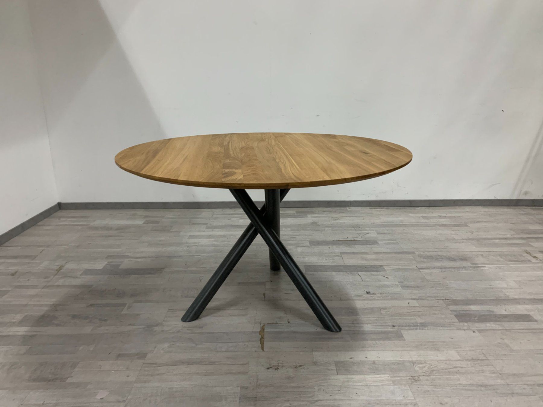 Tische: Runder Esstisch / Eiche, massiv / Durchmesser 120 cm – Neu (gemäss Beschreibung) aus Zürich von