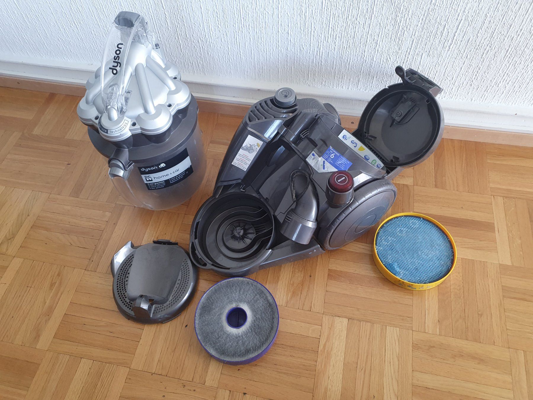Dyson Aspirapolveri & Accessori: Déffectieux aspirateur dyson – Difettoso da Prilly venduto da RoDyRe 1