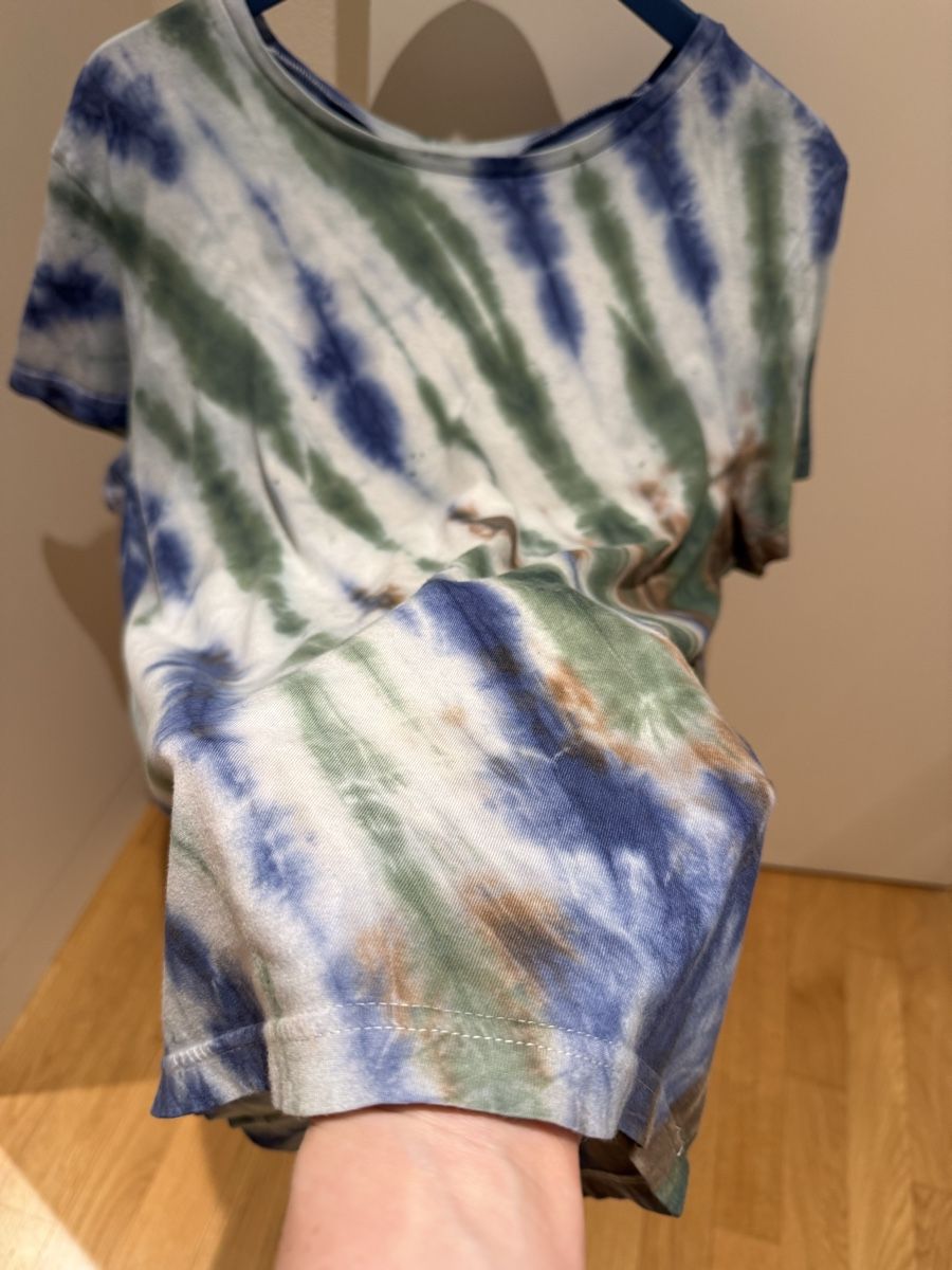 T-shirt: Shirt Batik, Gr.L – Usato da Uster venduto da Flummi