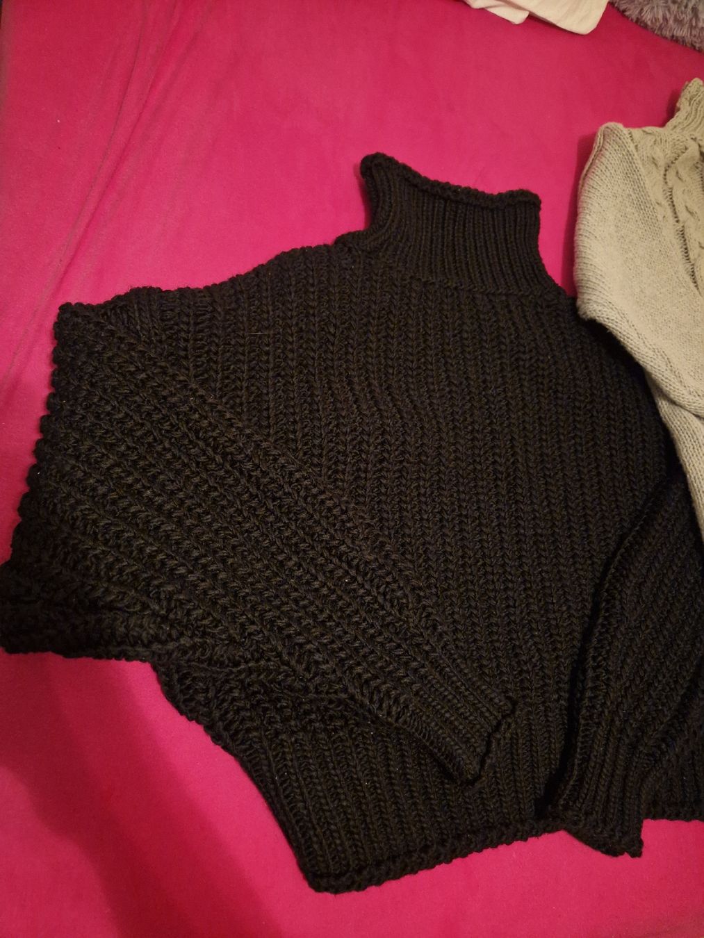 Pullover & Sweatshirts: Warme Strick-Pulli, Rollkragen, Gr. M, Top Zustand – Neu (gemäss Beschreibung) aus Ebikon von kov_9vqb 1