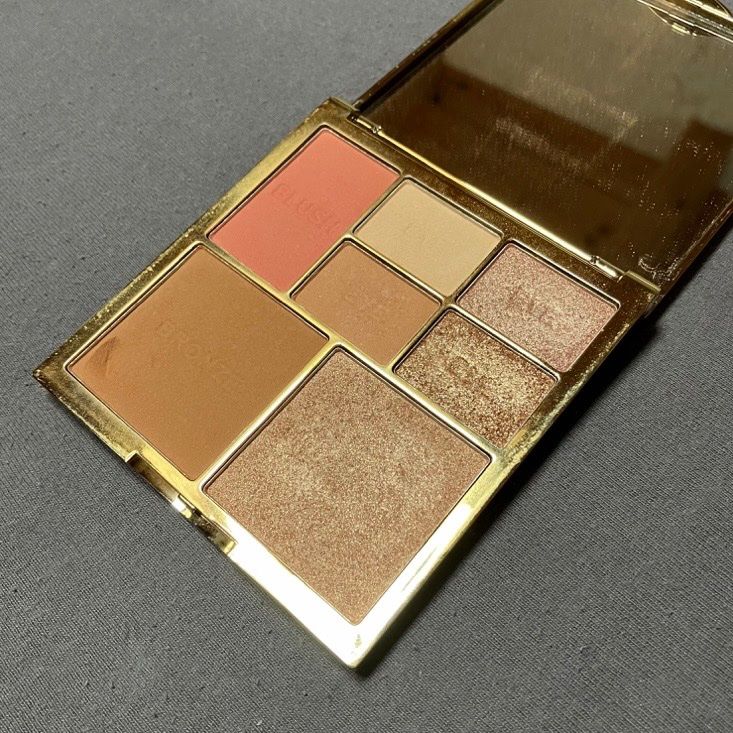 Make-up: REVOLUTION PRO TRUE LOVE FACE PALETTE – Usato da Grabs venduto da apr9k