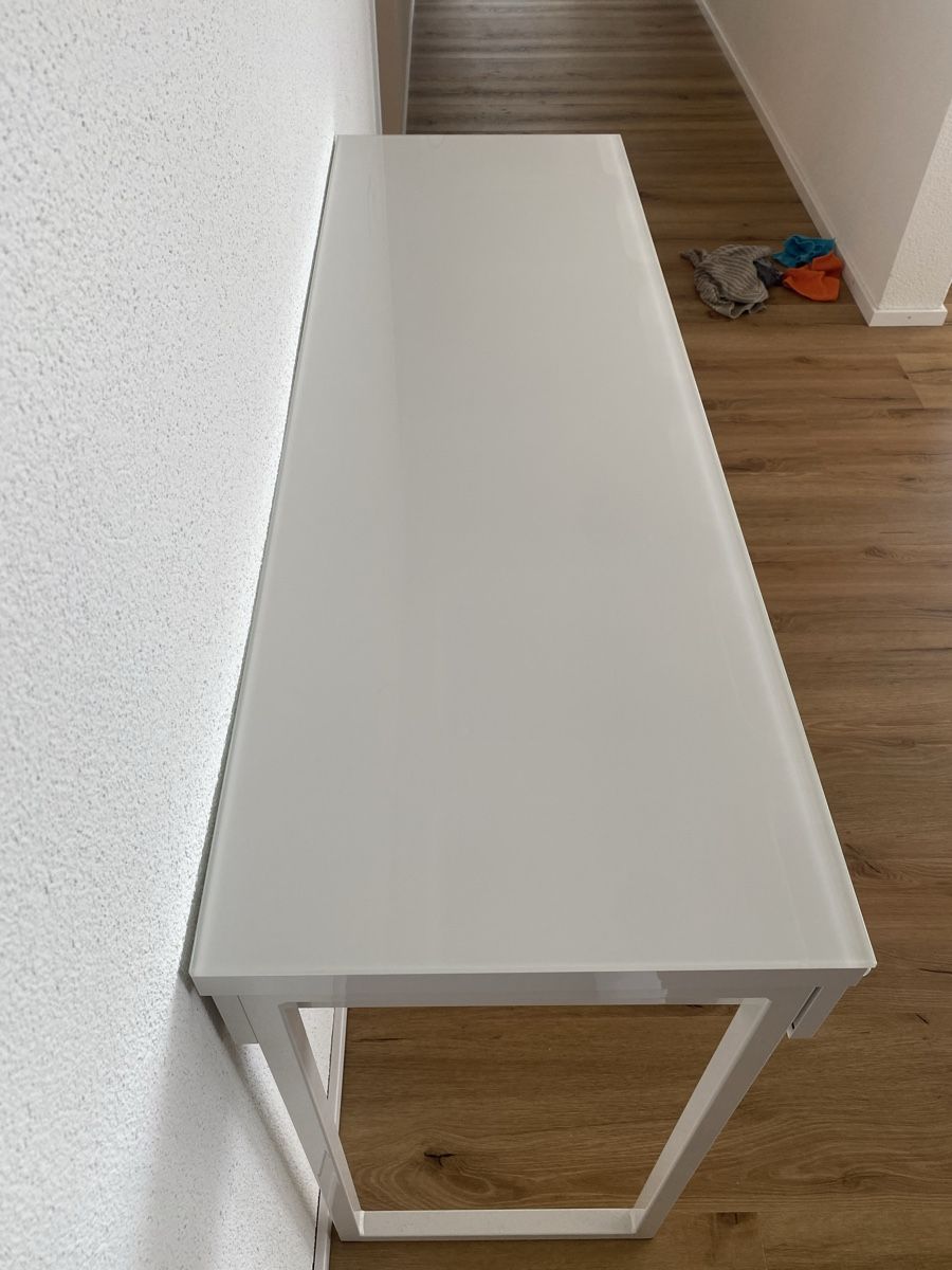 Ikea Tavoli da trucco: Schminktisch mit Glasplatte  – Usato da Winterthur venduto da JasonHa 4