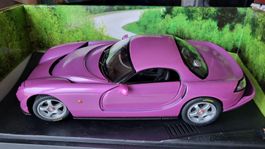 TVR Speed 12 1:18 Hot Wheels