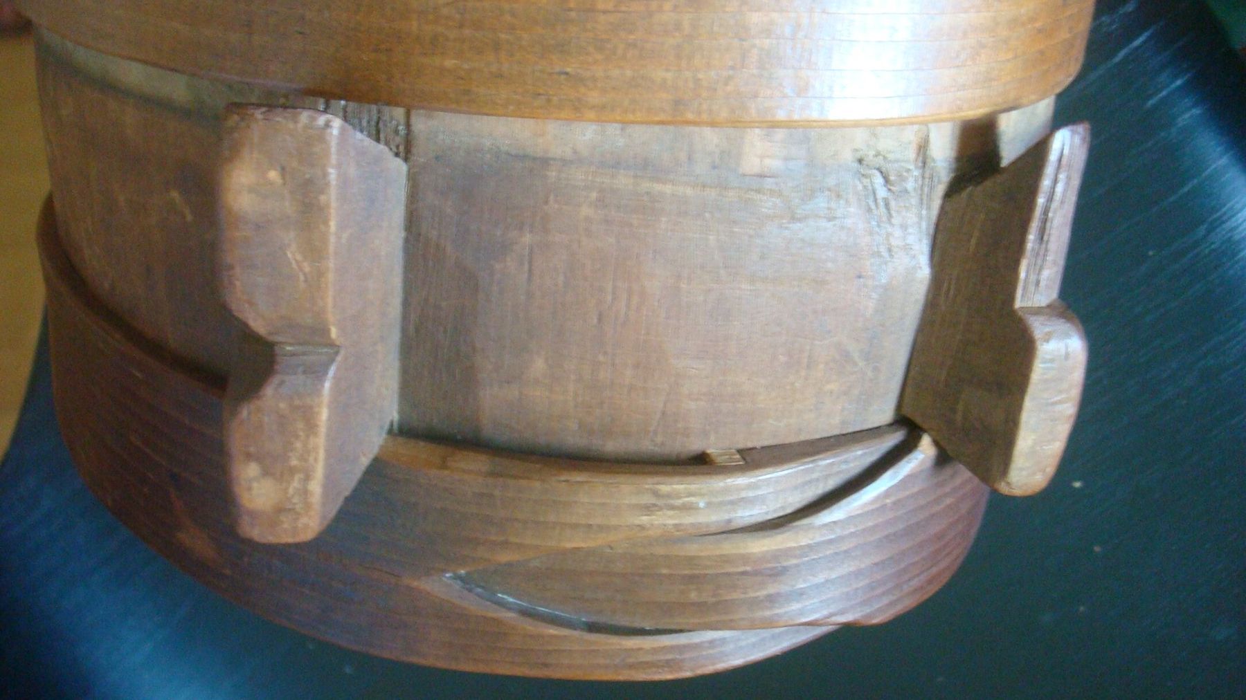 Tutte le decorazioni: Antikes Holzgefäss 22 x 13 cm – Usato da Münchenstein venduto da Pesci6 4