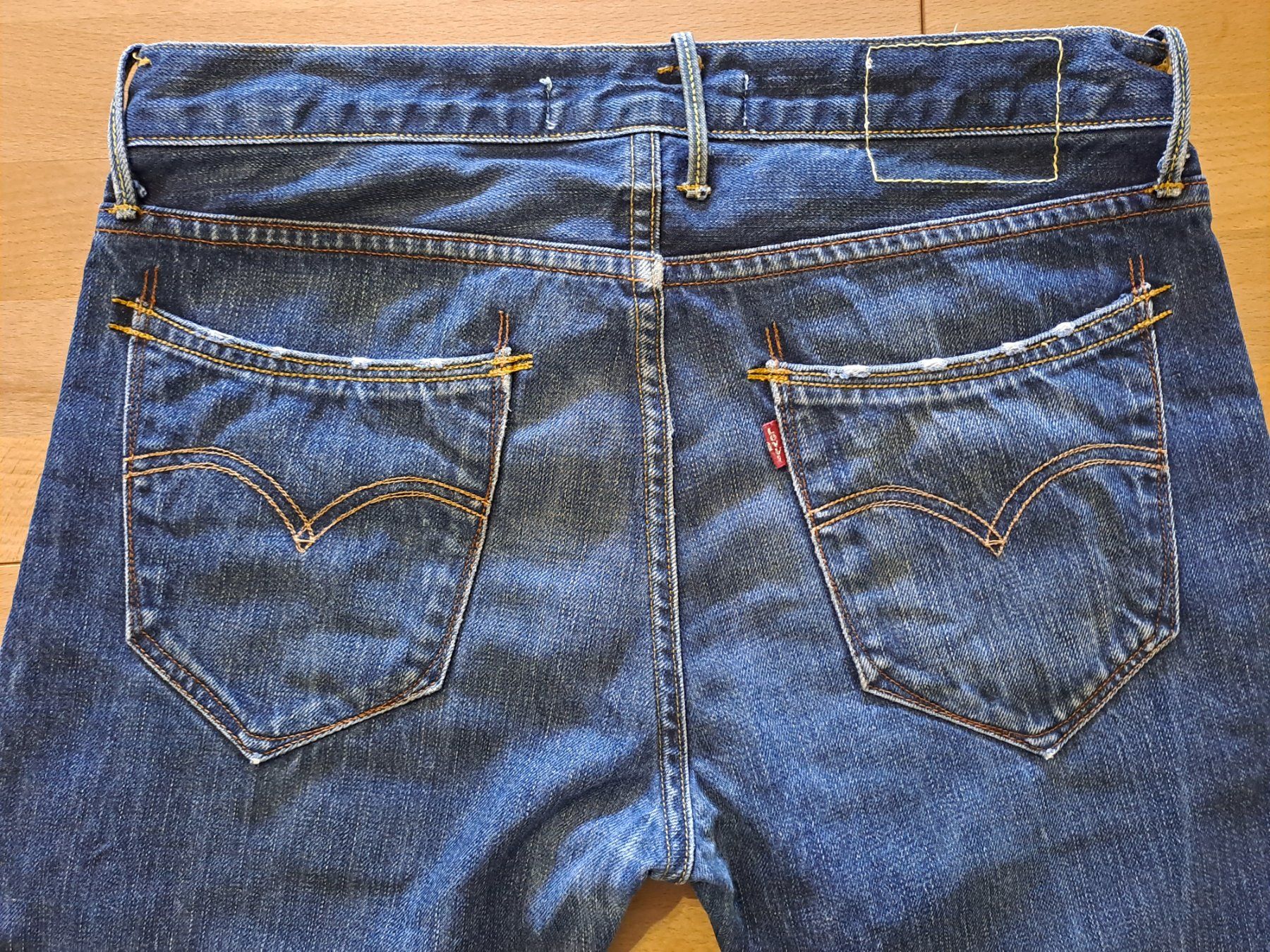 Levi's Jeans: Levis 504 straight W30 L32 – Nuovo (secondo la descrizione) da Meyrin venduto da dijin 5