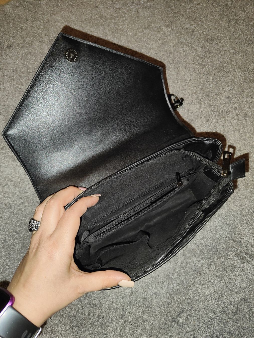 Borse da donna: Tasche – Usato da Erlinsbach SO venduto da xandra23 1