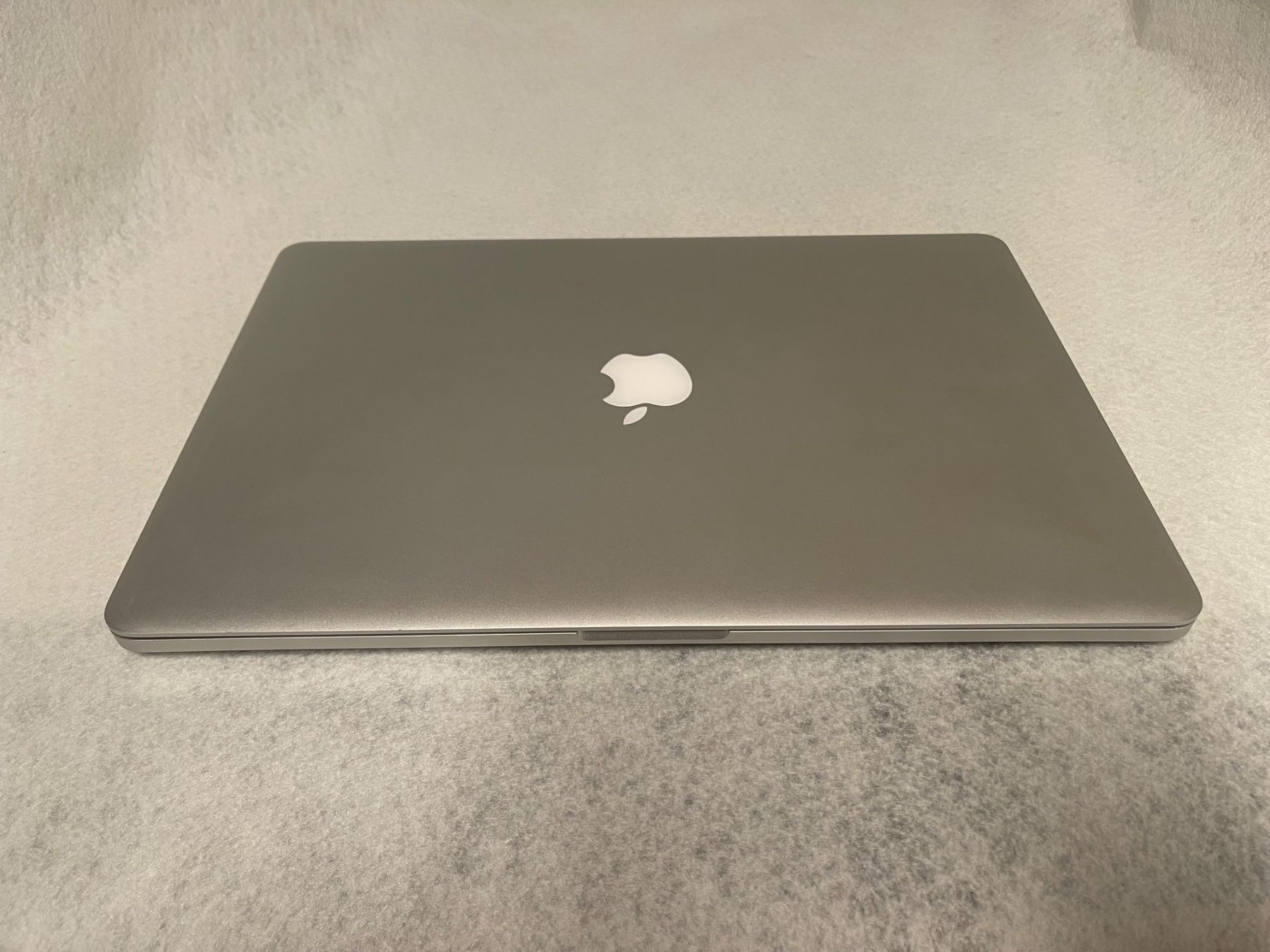 Apple Notebook: MacBook Pro 15 Zoll 256GB silber – Usato da Villigen venduto da ONITRO81 6