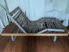 Elektr.verstellbares Pflegebett 90x200 cm, Bico Swing- Flex