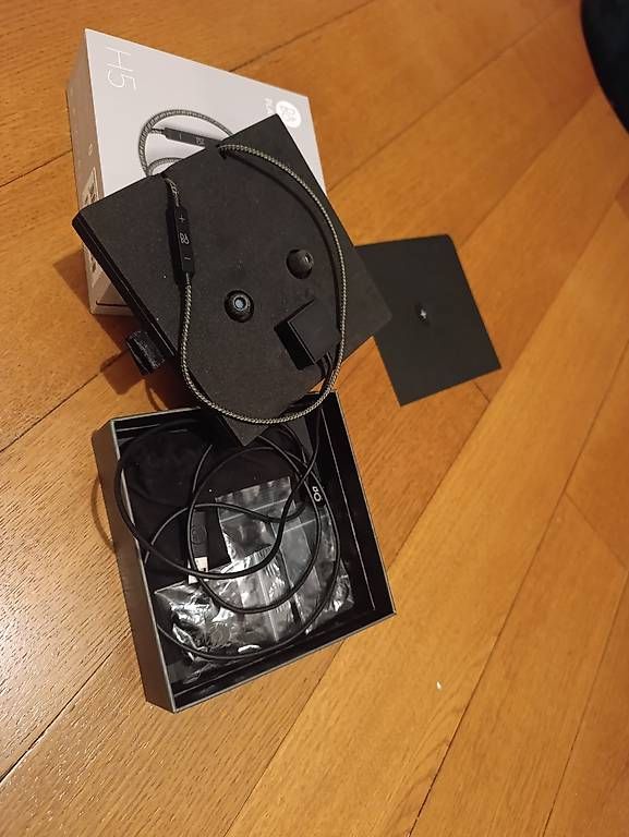 Cuffie: Bang Olufsen h5 beoplay – Usato da Montreux venduto da rao_r66l 2