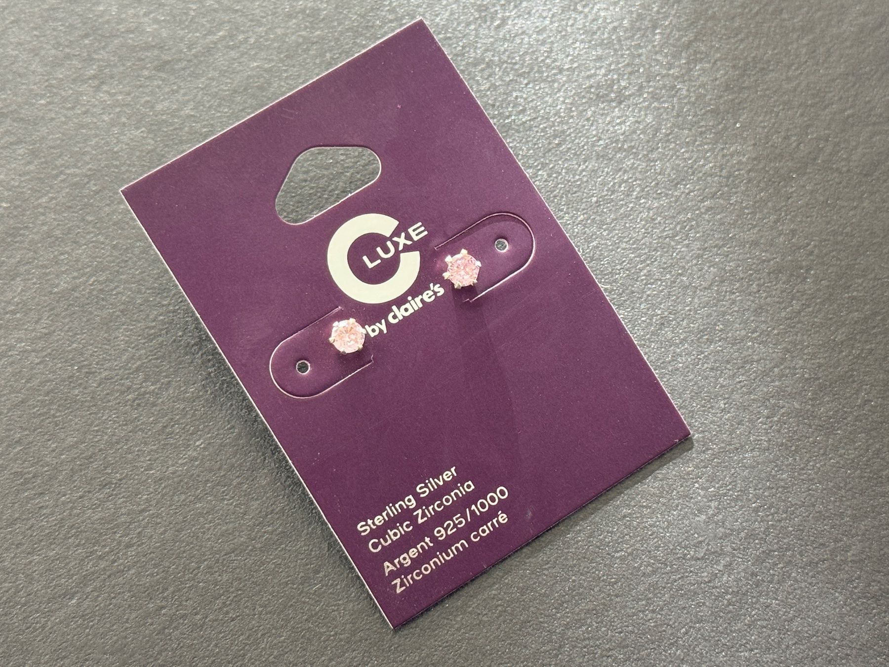 Orecchini pendenti & Orecchini a lobo: Neu** Silber Ohrstecker von Claire’s – Nuovo e nell'imballaggio originale da Zollikon venduto da Krenapf 1