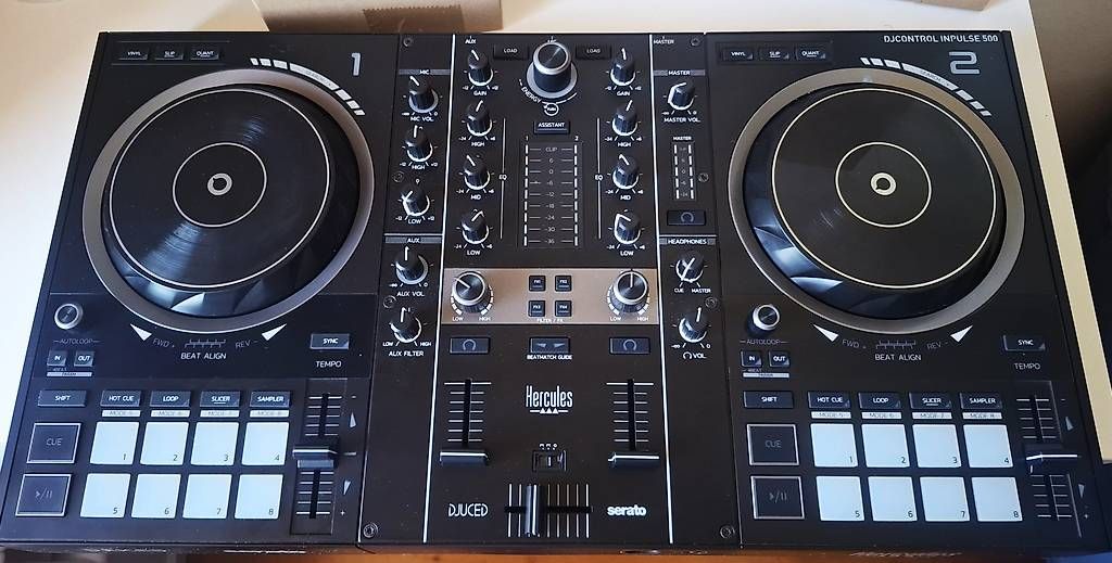 Platines de mixage: DJControl Inpulse 500 – Neuf avec emballage d'origine à Granges-Marnand par K-7 3