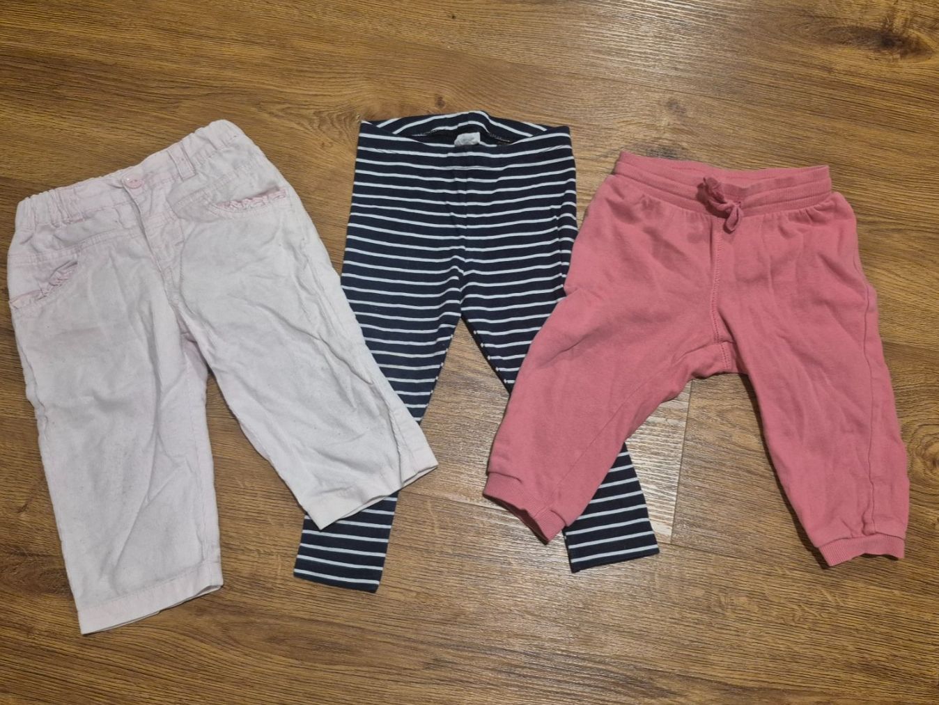Ensembles coordonnés: Kleiderpaket Mädchen Grösse 80 – D'occasion à Büttenhardt par Nic_ole 5