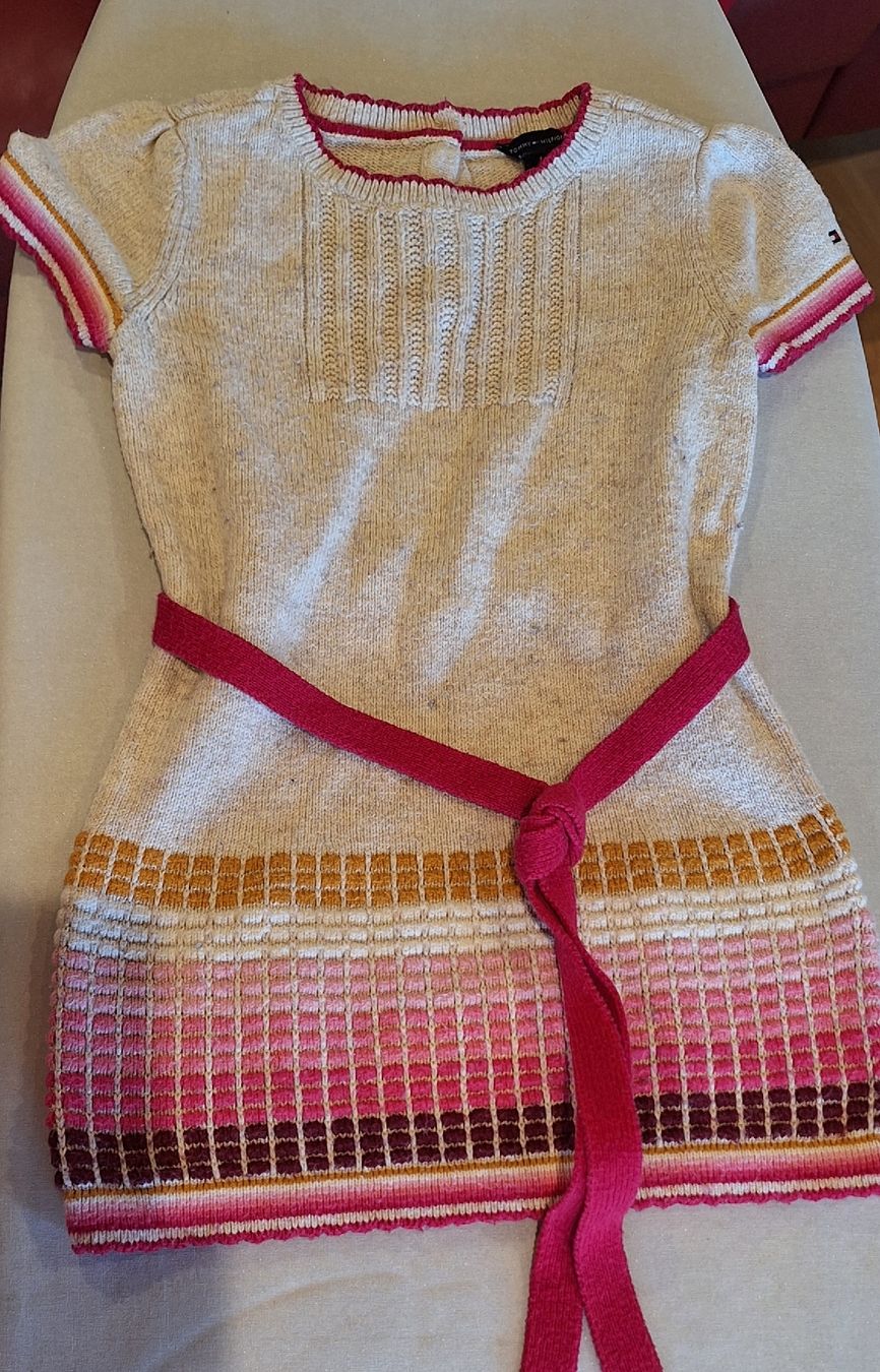 Kleider & Röcke: Strickkleid – Gebraucht aus Oberägeri von run_cj6q