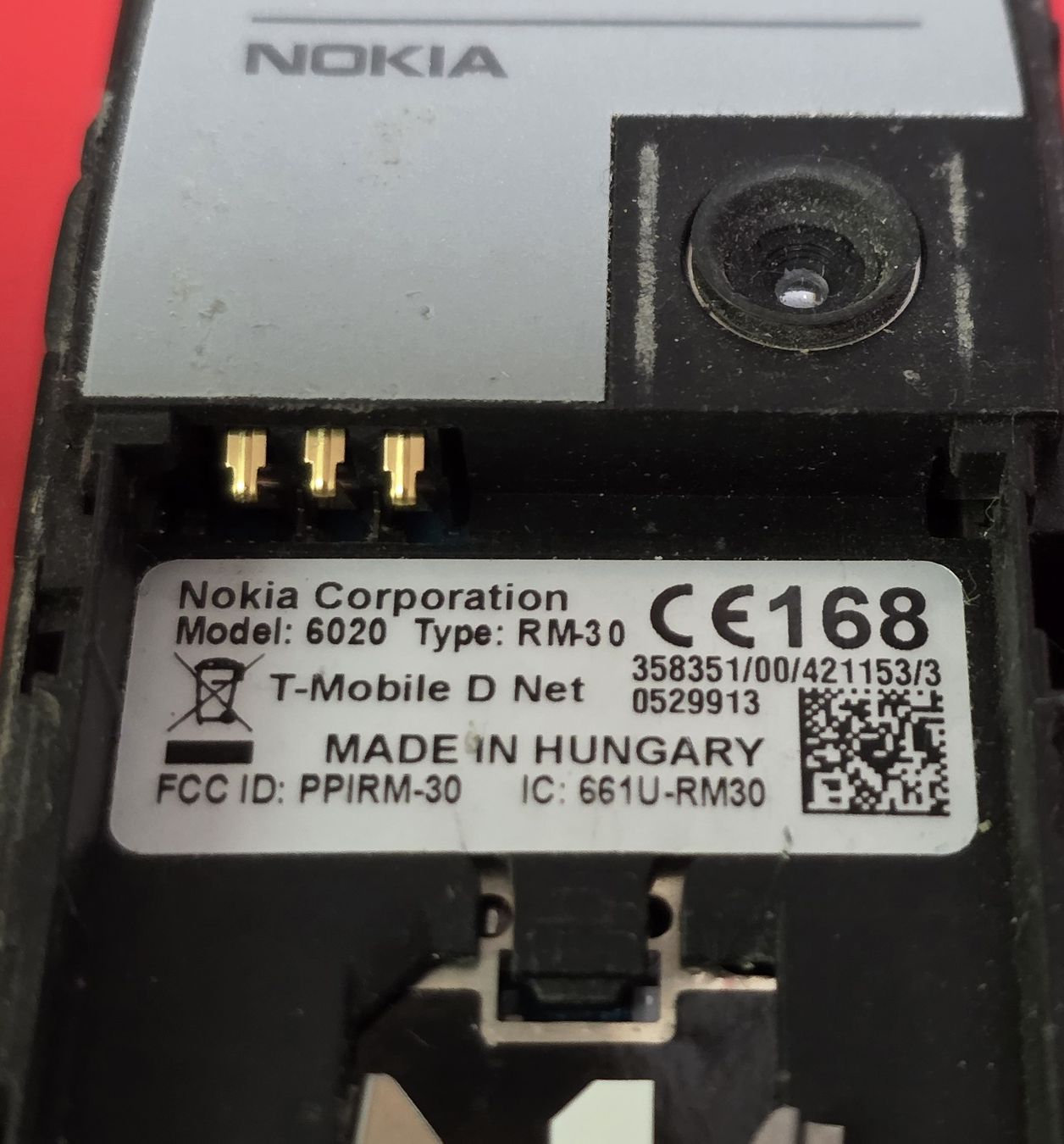 Nokia Portables: altes Nokia 6020 Handy – Défectueux à Reinach BL par _MasterK_ 6
