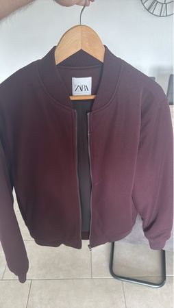 Blouson Zara bordeaux taille S bon état