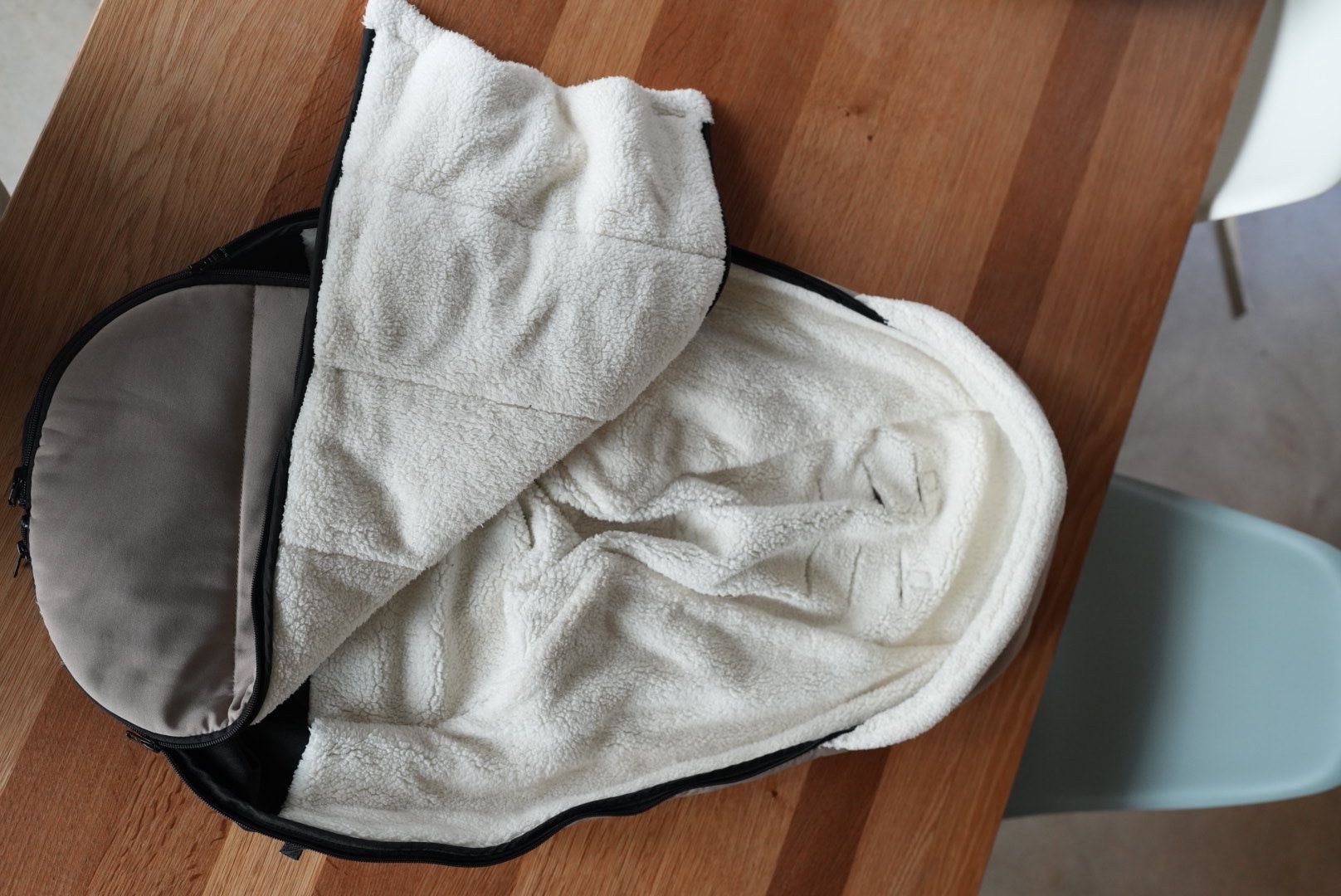 Babyzen Sacchi a pelo: Babyzen Fusssack – Usato da Steinach venduto da pat_y6mv 1