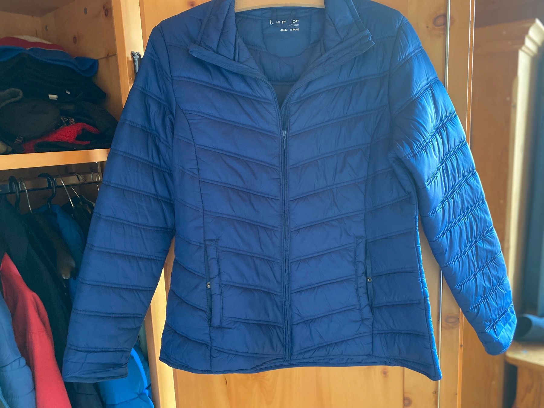 Giacche: Übergangsjacke, Grösse 40/42, Farbe Blau – Usato da Klosters venduto da Rigi98 2