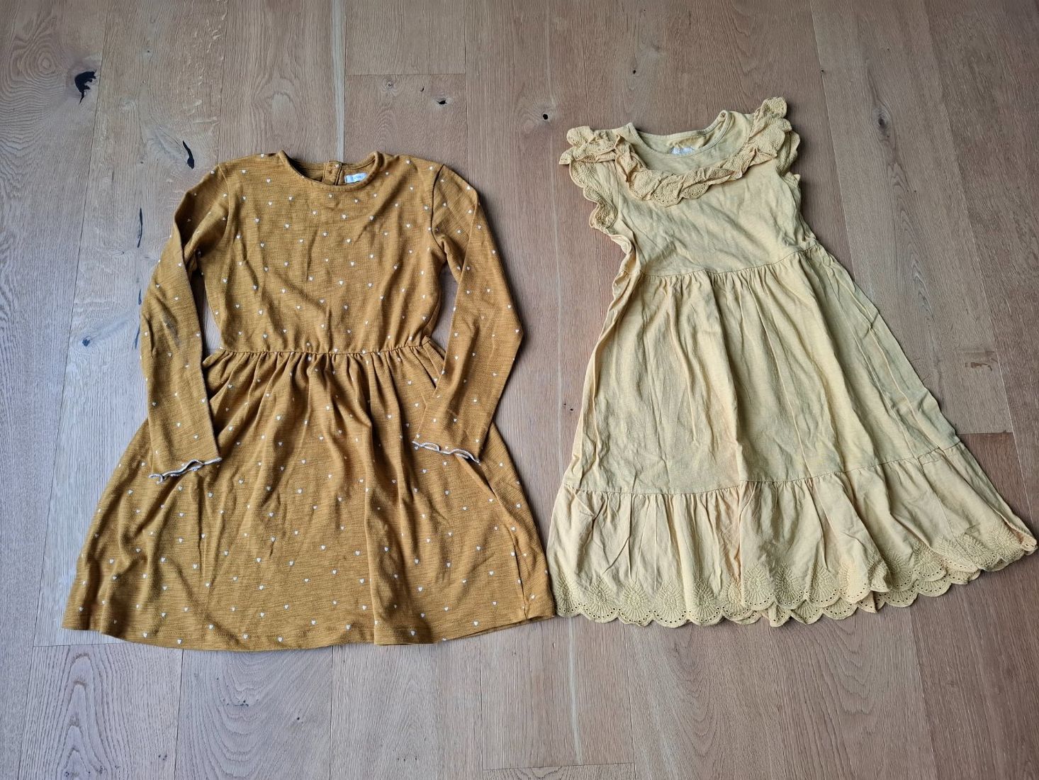 Lotti & Set di vestiti: Kleiderpaket Mädchen Gr. 140 – Usato da Bözberg venduto da Zimt104 4