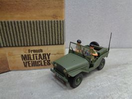 Direkt Ixo 1:43 Delahaye VLRD avec 2 soldats militaire