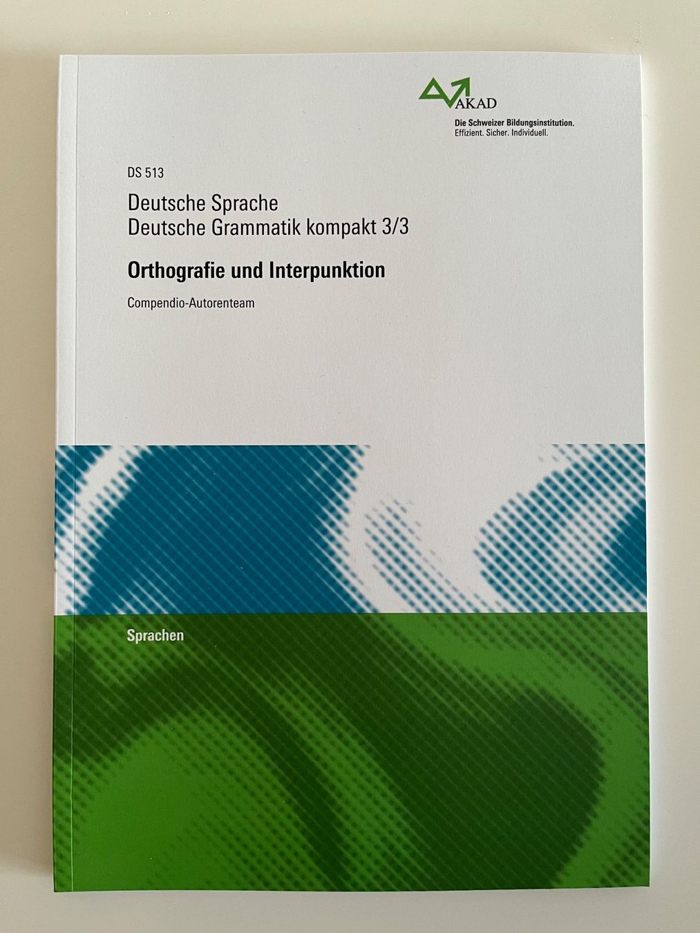 Libri: AKAD Deutsche Sprache 5 Kursbücher - NEU – Nuovo e nell'imballaggio originale da Zollikon venduto da Svch 2