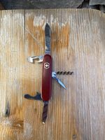 Victorinox Offiziersmesser Rot