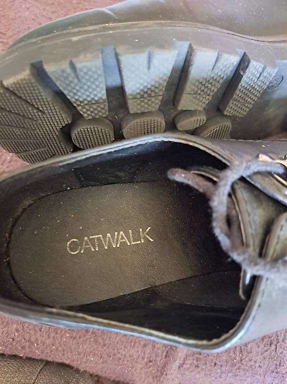Scarpe da donna: Chaussure femme – Usato da La Chaux-de-Fonds venduto da atipik 3